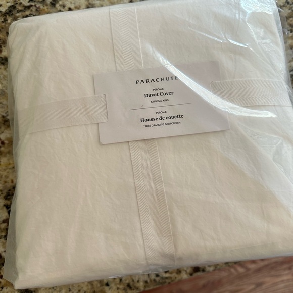 Parachute Crisp White Percale Duvet Cover - Picture 1 of 4